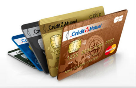 faire opposition a sa carte bancaire en appelant le service client crédit mutuel