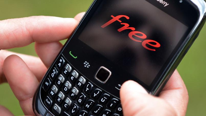 souscrire par téléphone au service client free