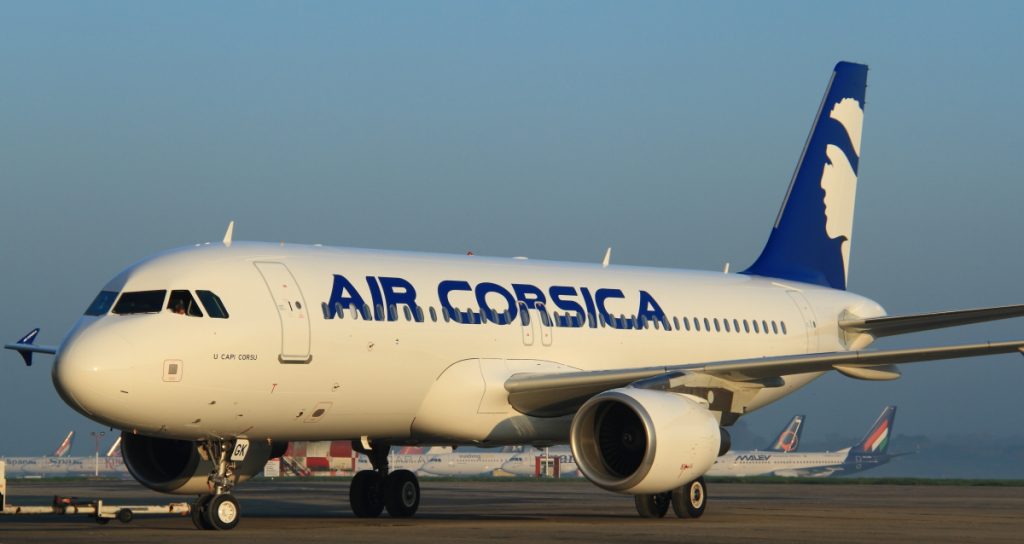 obtenir les retards et les annulations de vol auprès du service client air corsica