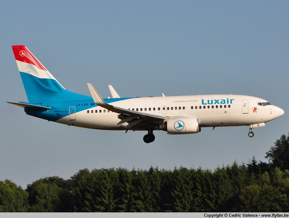 contacter le service client luxair pour connaitre les horaires retard et annulation de vol